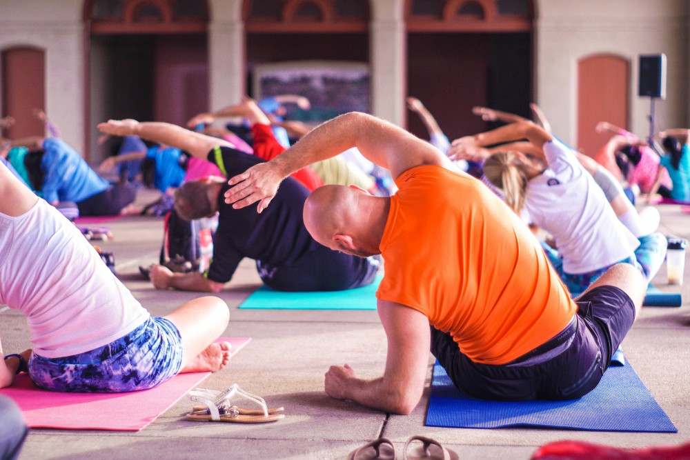 Séance de remise en forme après un cancer soutenu par un traitement avec créatine
